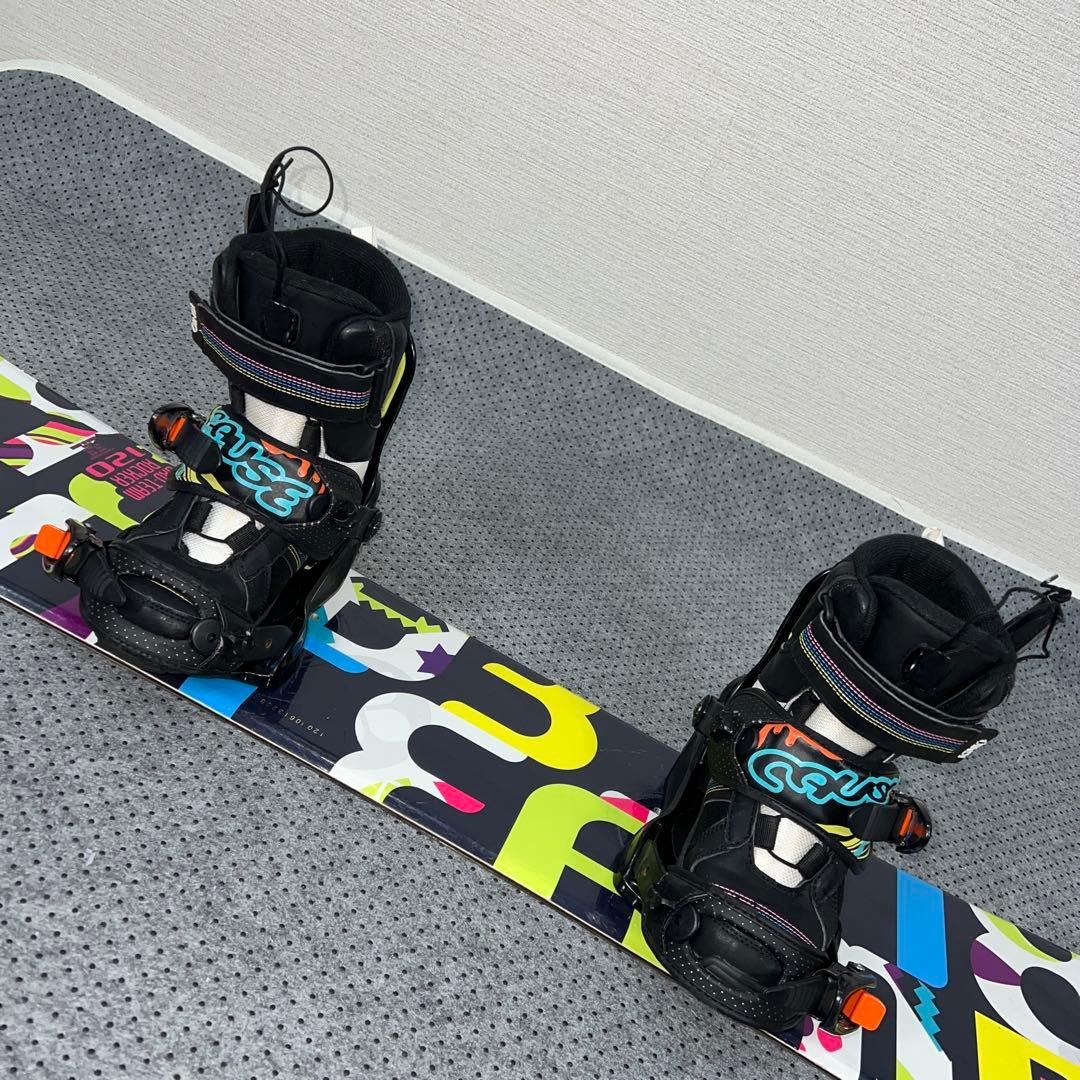 10回使用 キッズスノーボード 120cm IGNIO＋バイン＋レースブーツ