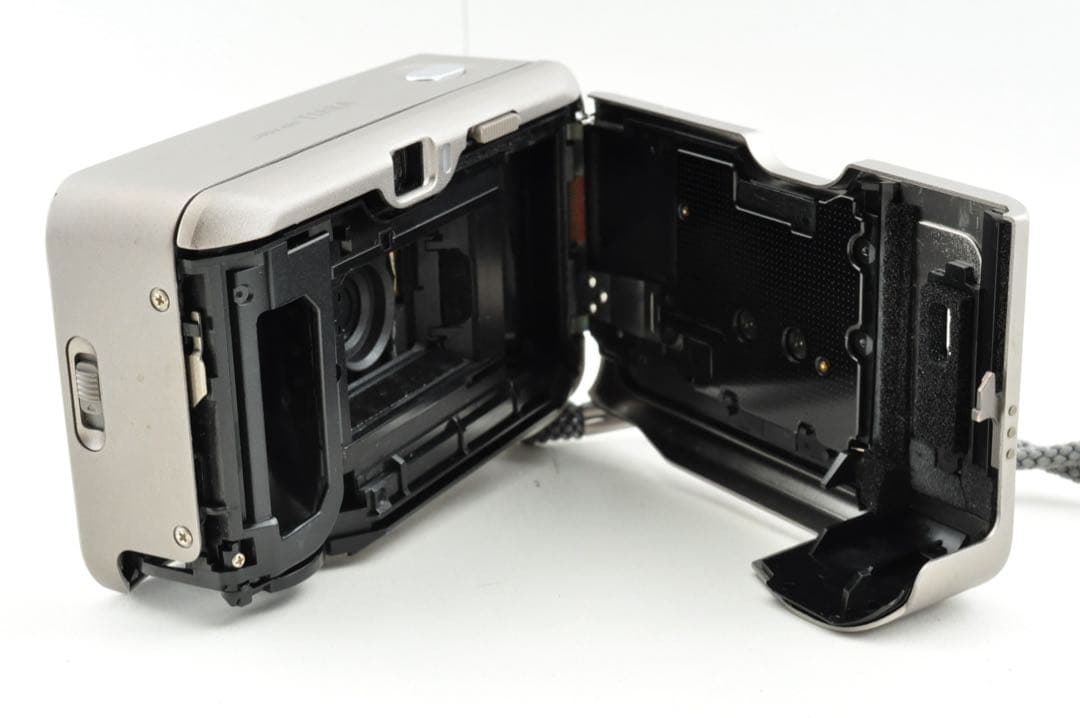 FUJIFILM CARDIA mini TIARA ティアラ フイルムカメラ