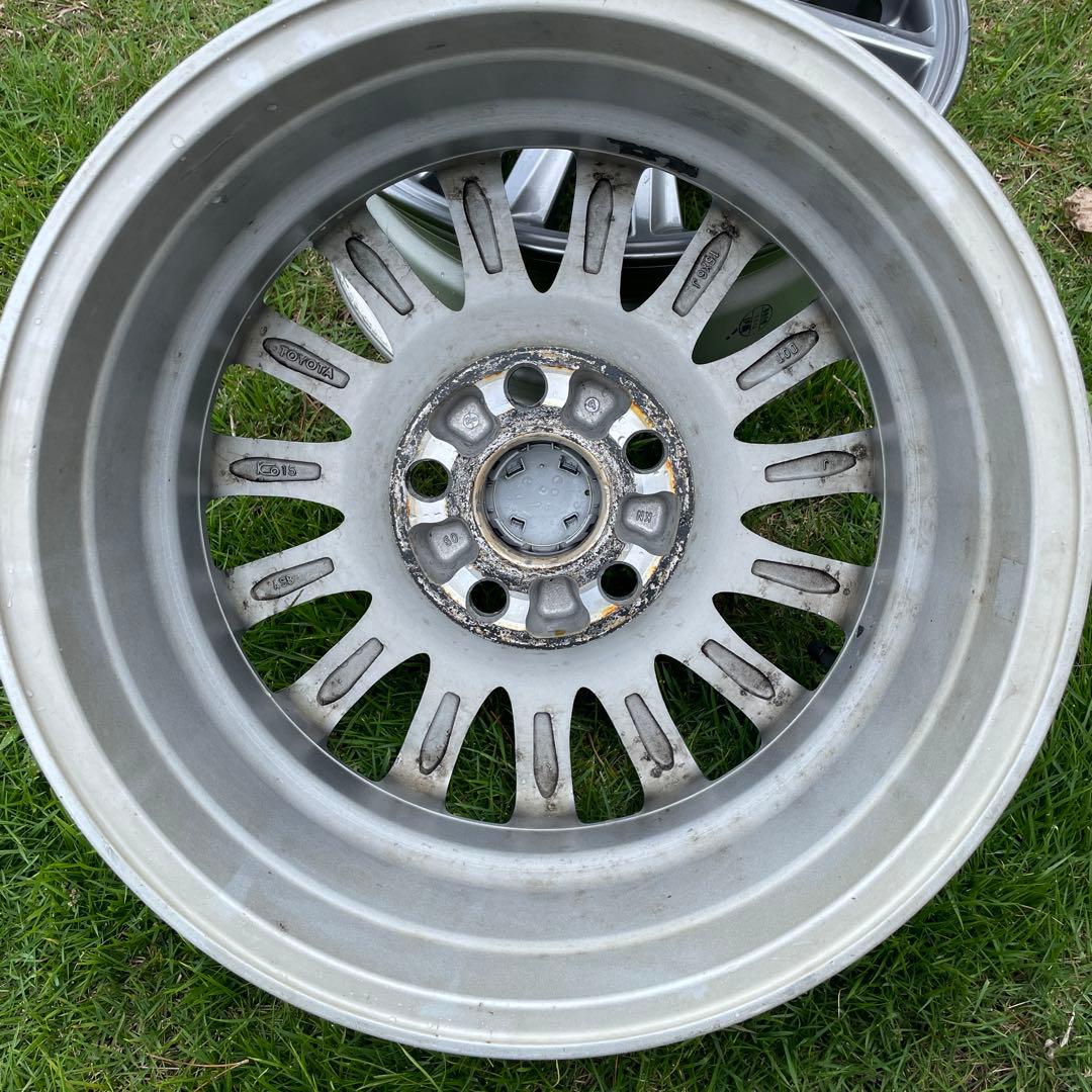 トヨタ 15インチ シルバーホイール ①