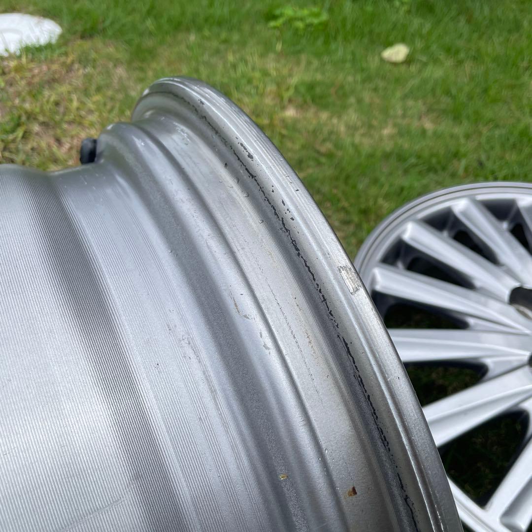 トヨタ 15インチ シルバーホイール ①