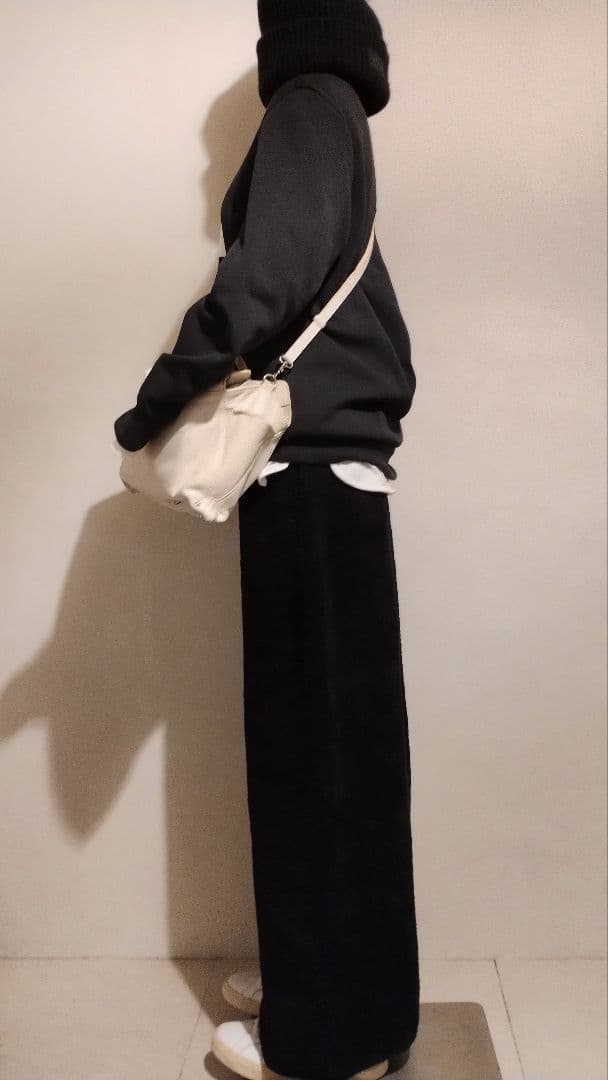 C6828 あったかモノトーンコーデ