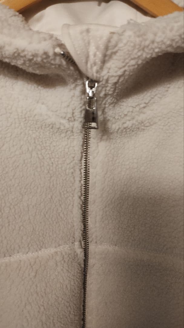 C6828 あったかモノトーンコーデ