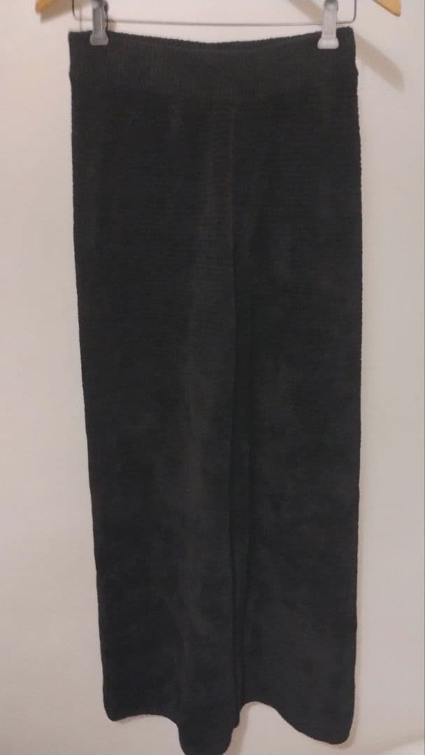 C6828 あったかモノトーンコーデ