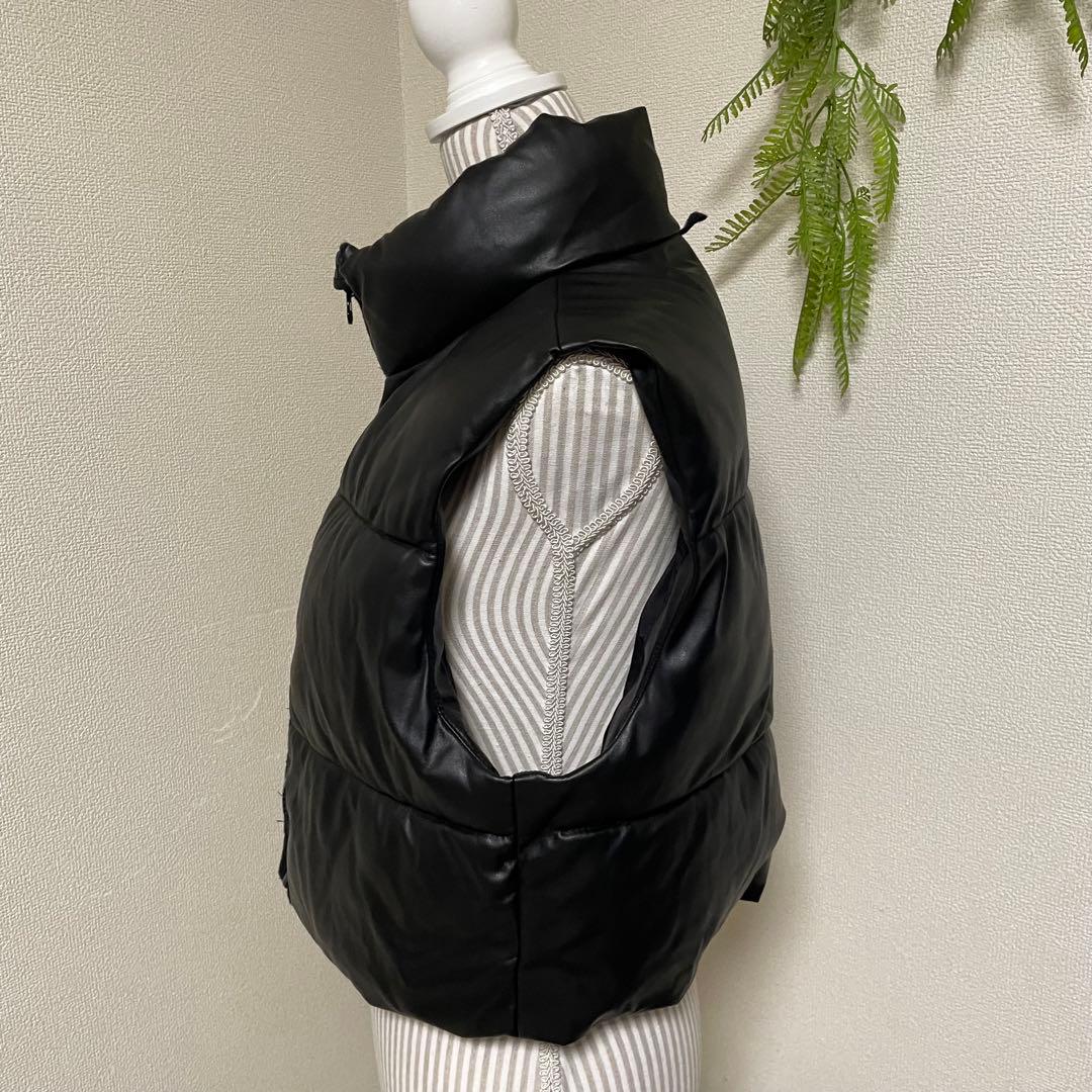 超美品　ZARA ザラ　【L】 フェイクレザーパフベスト　ハーフダウンベスト