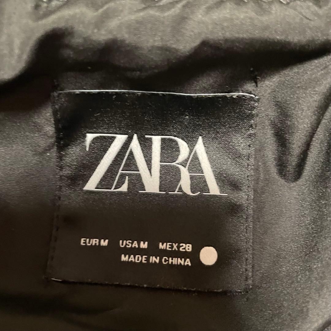 超美品　ZARA ザラ　【L】 フェイクレザーパフベスト　ハーフダウンベスト