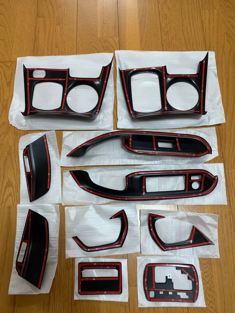 ボクシー80、ノア、エスクァイア、ピアノブラック内装パネル10p