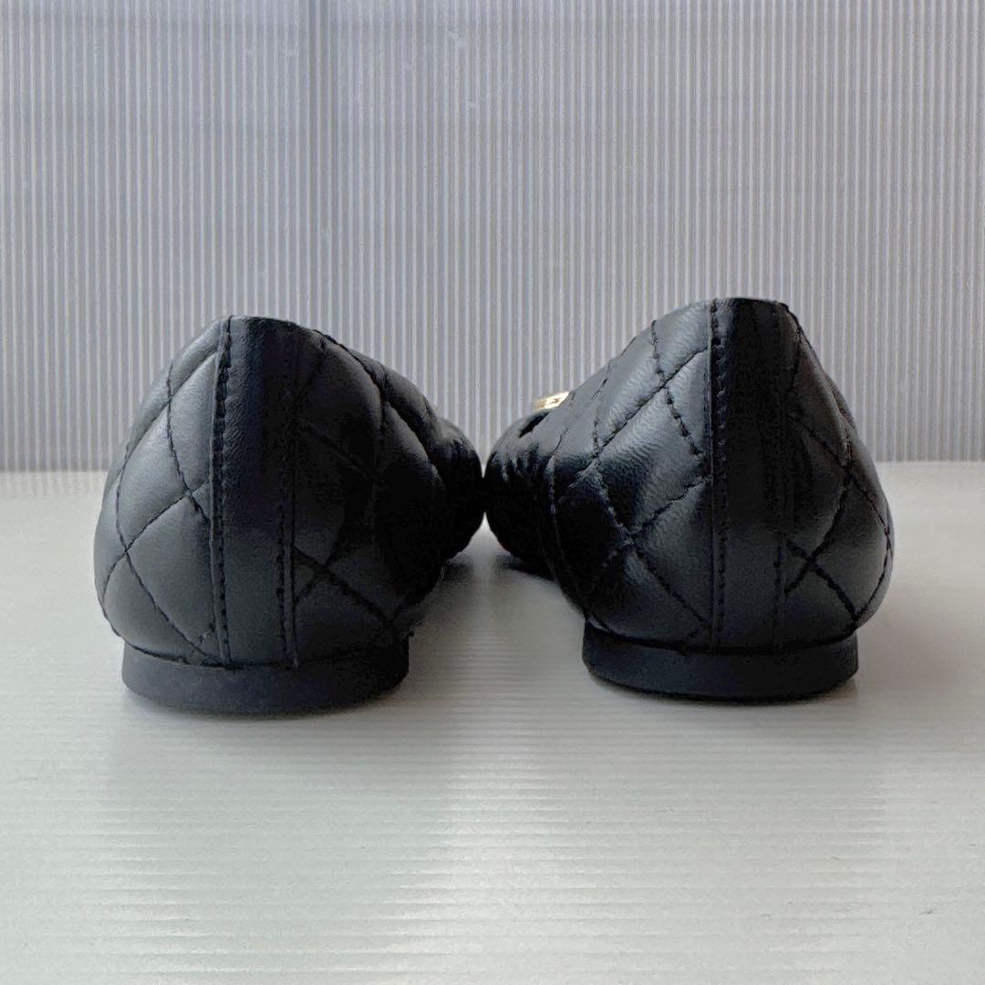 新品　6M　トリーバーチ　フラットシューズ　キルティング　ミュール　パンプス