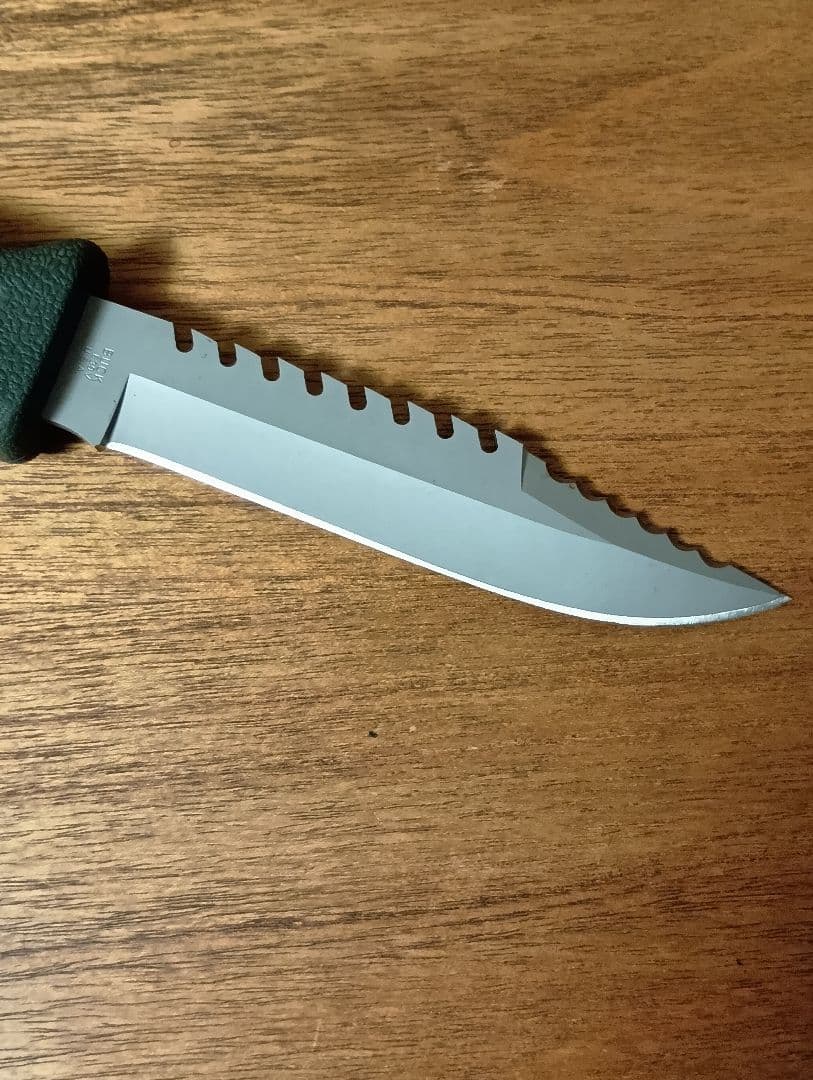 BUCK サバイバルナイフ　アーミー