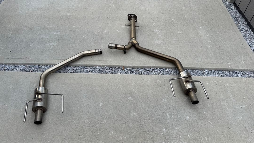 クラウン 20 200系 2.5 リア リヤ タイコ付 マフラー