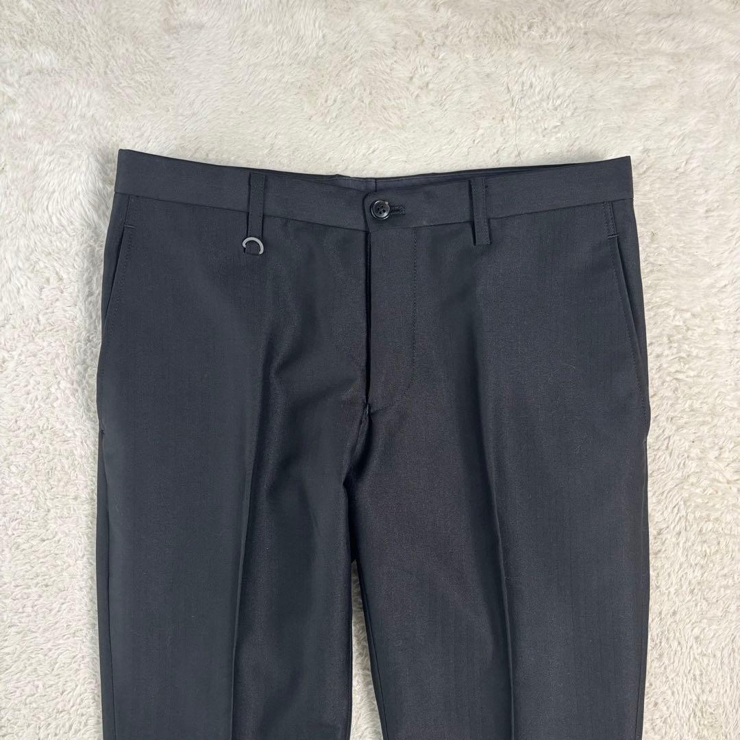 テットオム 黒 ブラック 光沢 タイト スリーピーススーツ