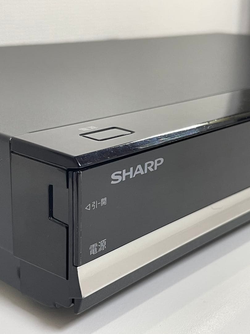 SHARP AQUOS ブルーレイ BD-T1700(３番組同時録画・1TB)