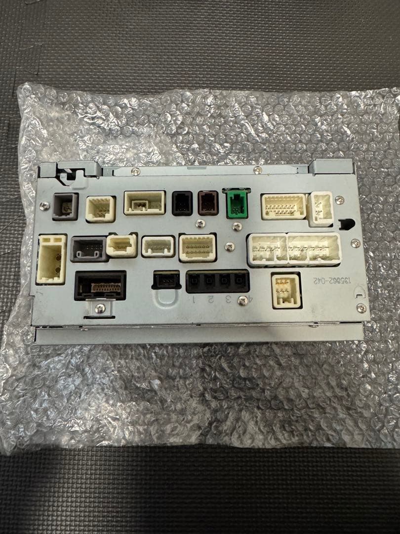 トヨタ純正ナビ　NSZT-W68T 地図SDカード付き2023年秋版