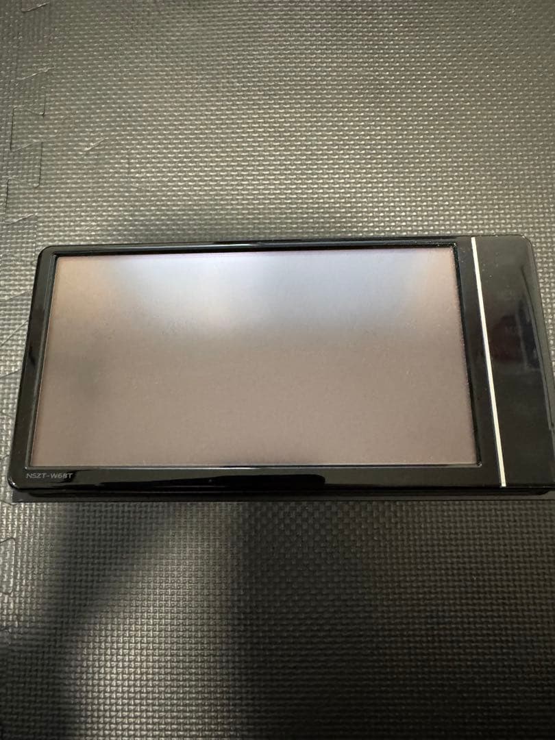 トヨタ純正ナビ　NSZT-W68T 地図SDカード付き2023年秋版