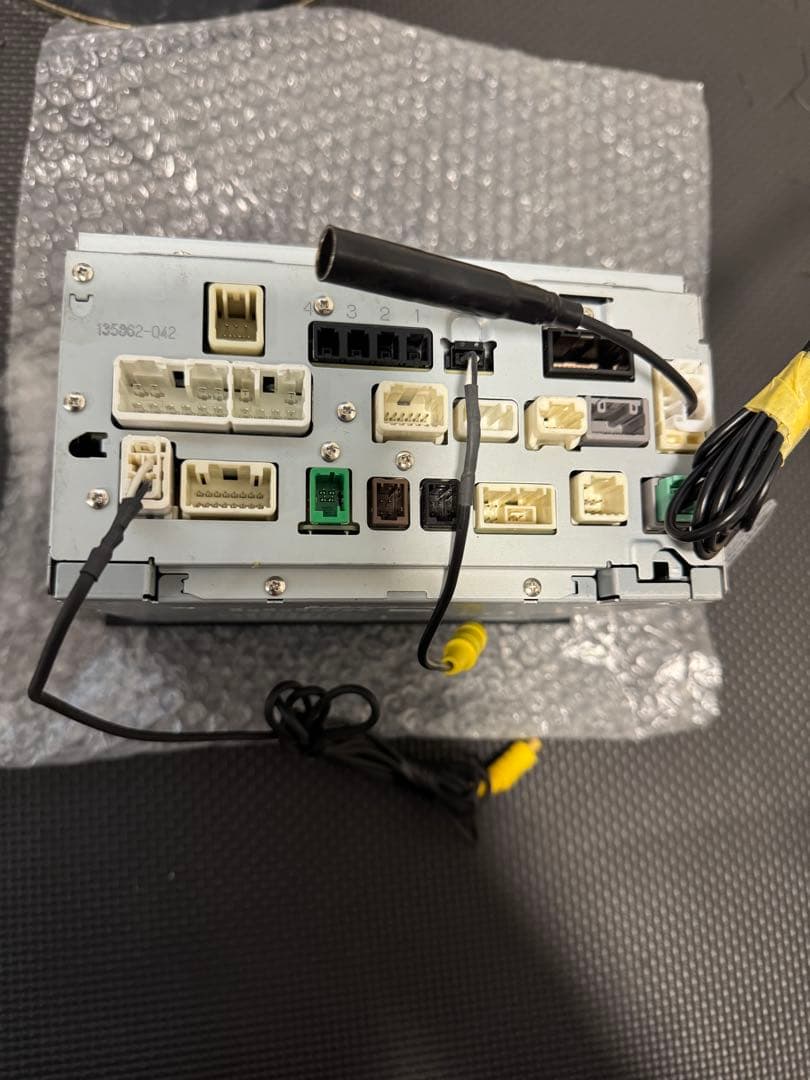 トヨタ純正ナビ　NSZT-W68T 地図SDカード付き2023年秋版