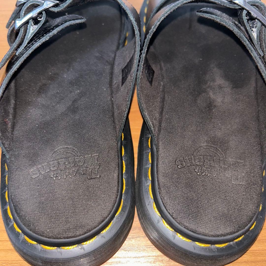 ドクターマーチン　サンダルJOSEFブラック