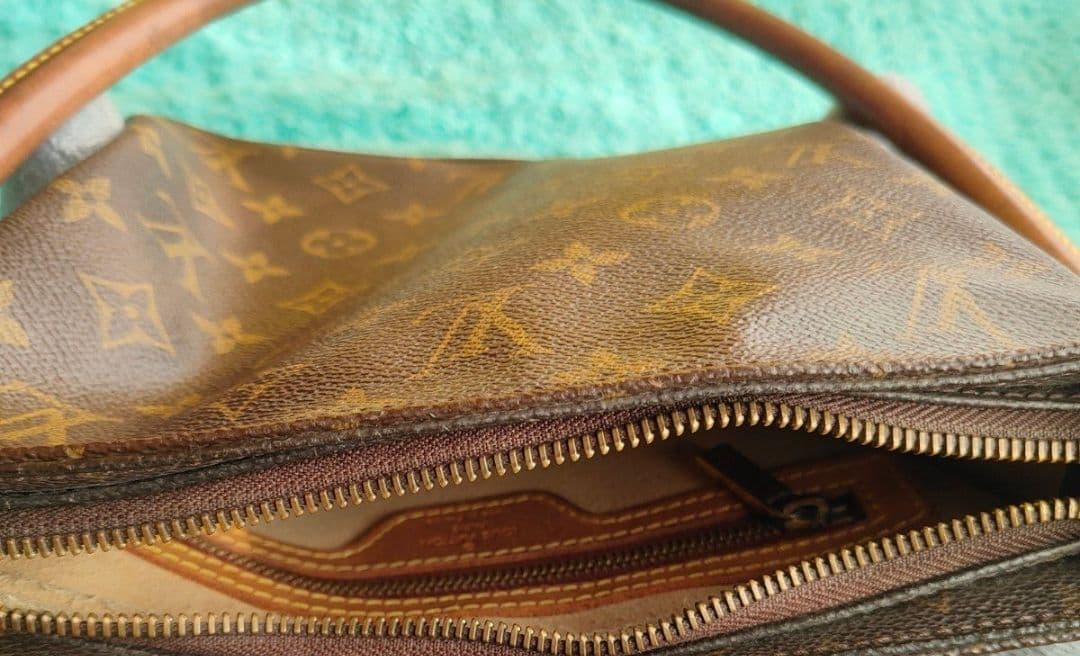 LOUIS VUITTON ルイ・ヴィトンM51146モノグラム ルーピングMM