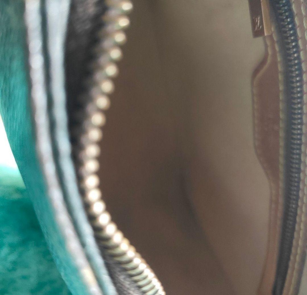 LOUIS VUITTON ルイ・ヴィトンM51146モノグラム ルーピングMM