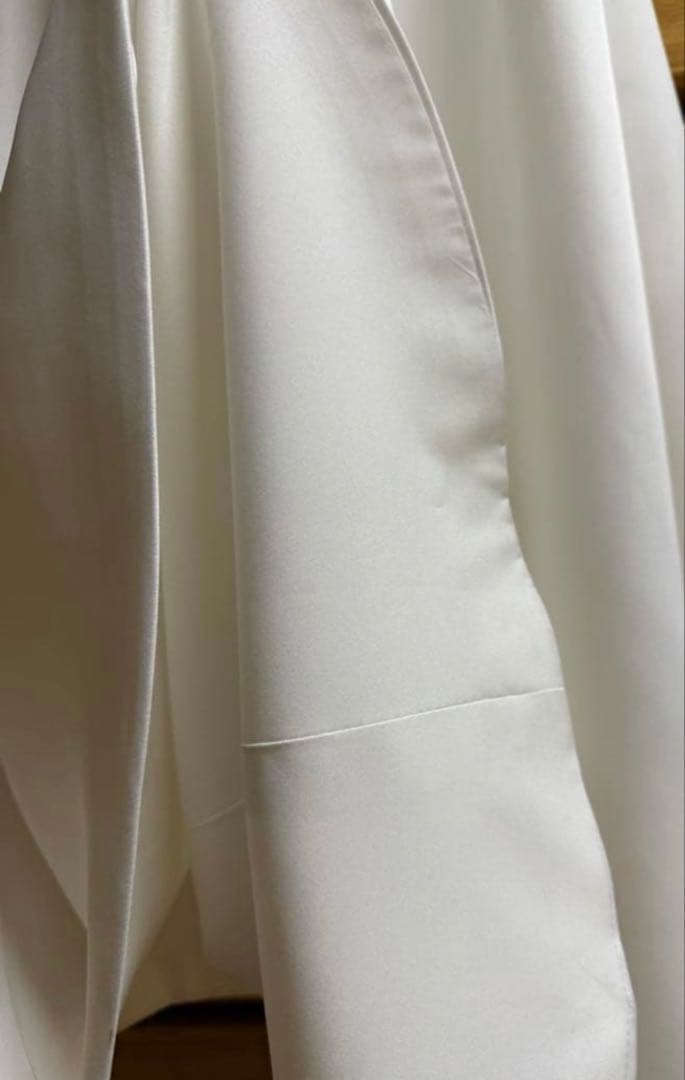 ドレスプロダクション (W253） パフスリーブ　ウェディングドレス