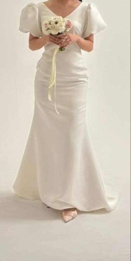 ドレスプロダクション (W253） パフスリーブ　ウェディングドレス