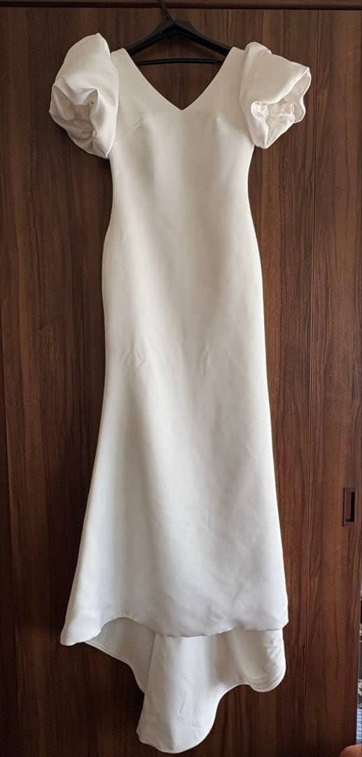 ドレスプロダクション (W253） パフスリーブ　ウェディングドレス