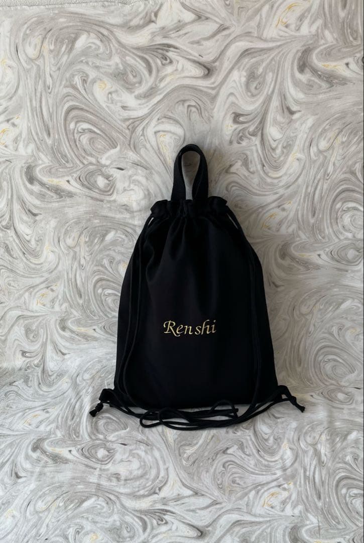 オーダー商品　イニシャル、お名前刺繍入り　入学、入園3点セット☆