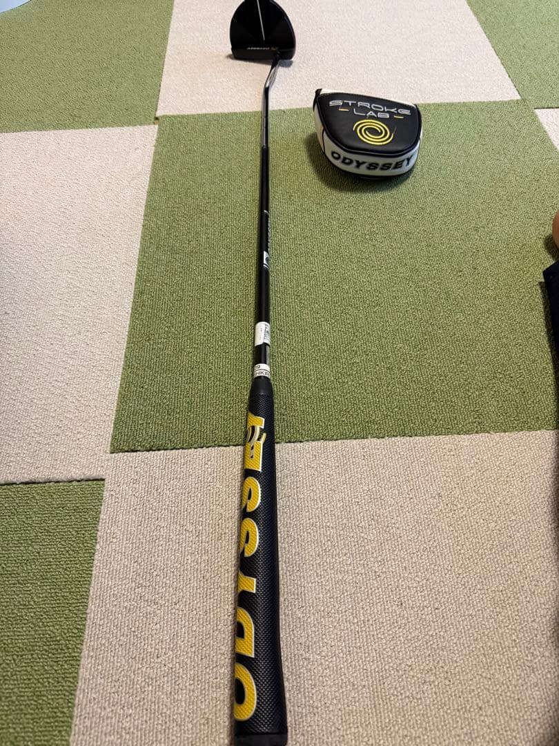 Odyssey Stroke Lab R-Line Arrow パター