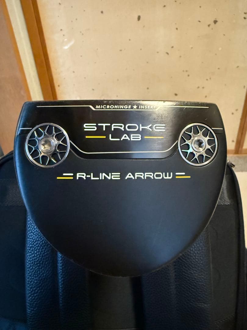 Odyssey Stroke Lab R-Line Arrow パター