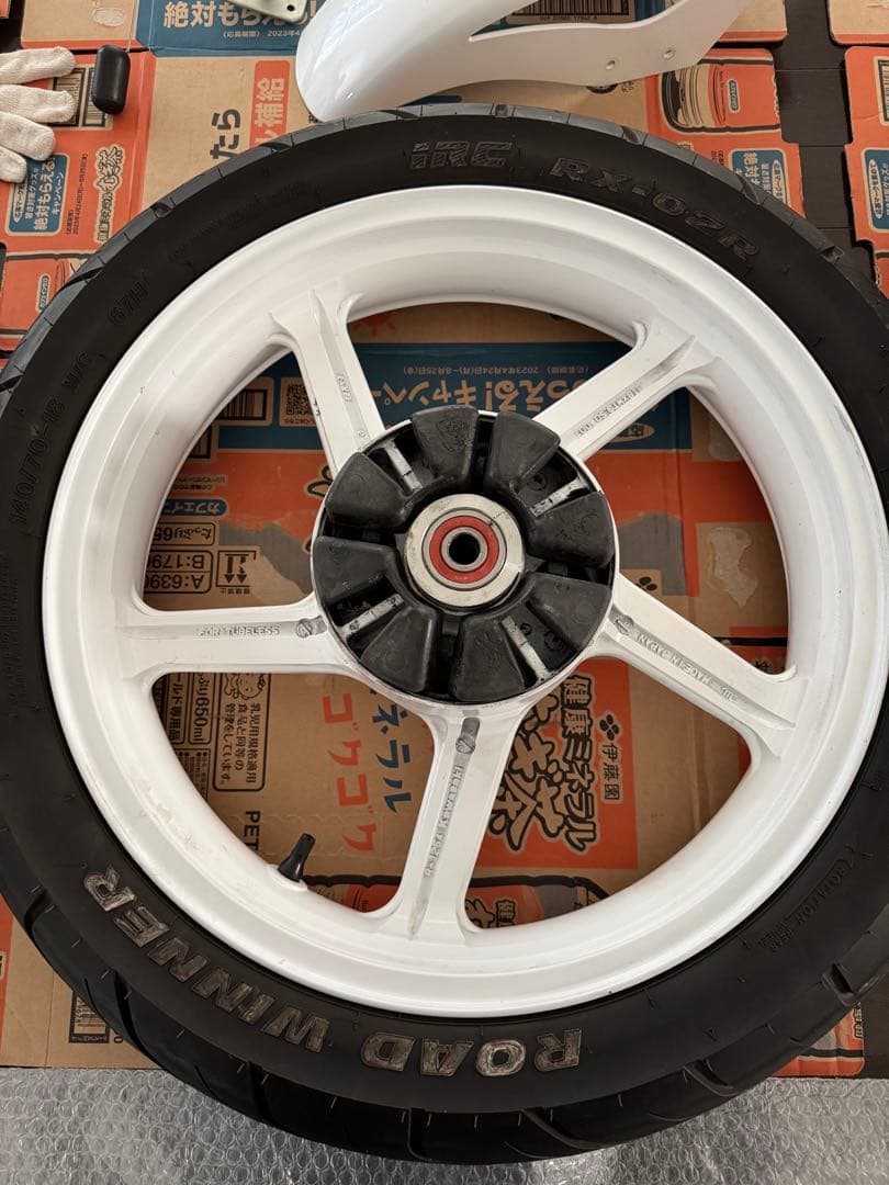 ゼファー400 ホイール ホイール前後