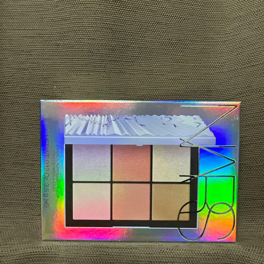 「新品未開封品」NARS エシリアルオーブラッシュパレット ライトスピード