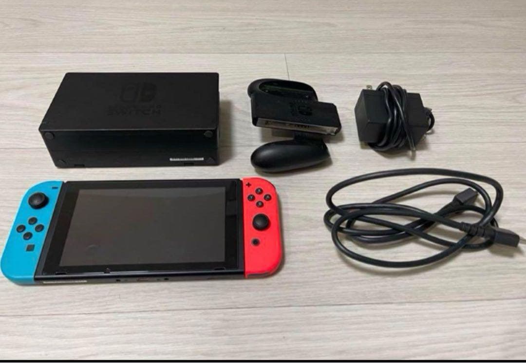 【超美品】Nintendo Switch 本体 付属品あり