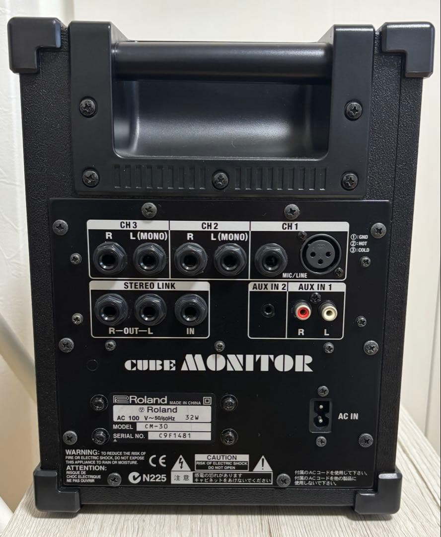 Roland Cube Monitor CM-30 モニタースピーカー
