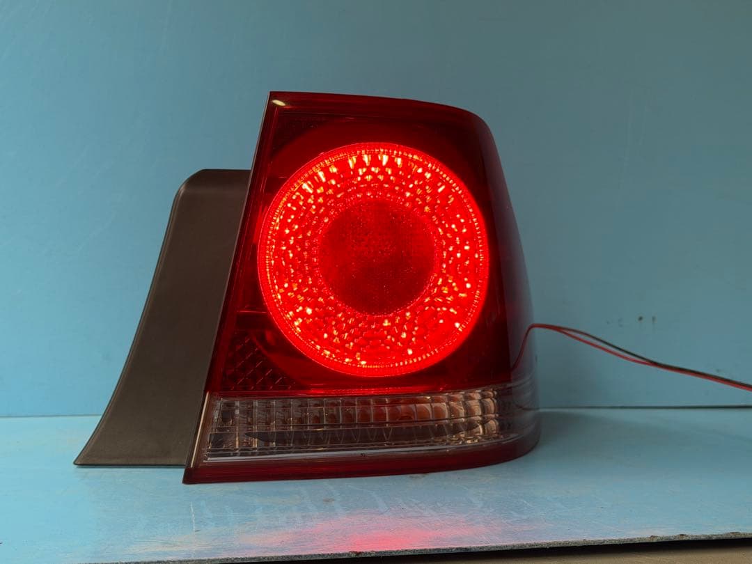 18系クラウン　アスリート後期　テールランプ　ライト　18クラウン　ゼロクラ　c