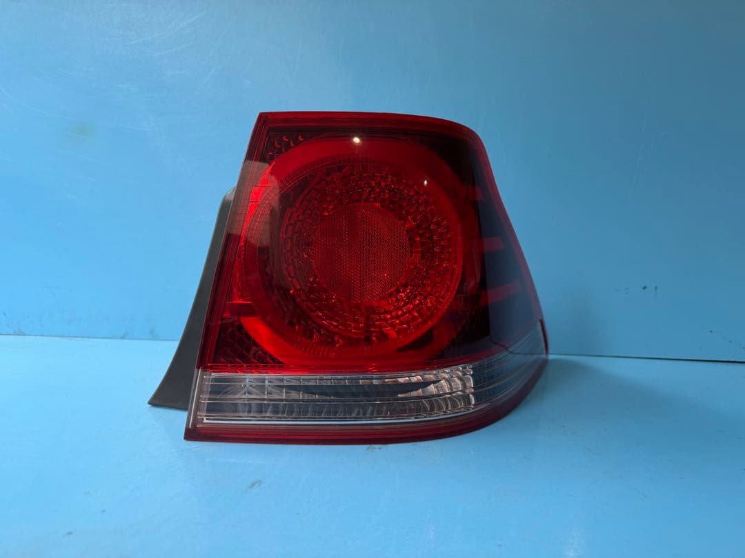 18系クラウン　アスリート後期　テールランプ　ライト　18クラウン　ゼロクラ　c