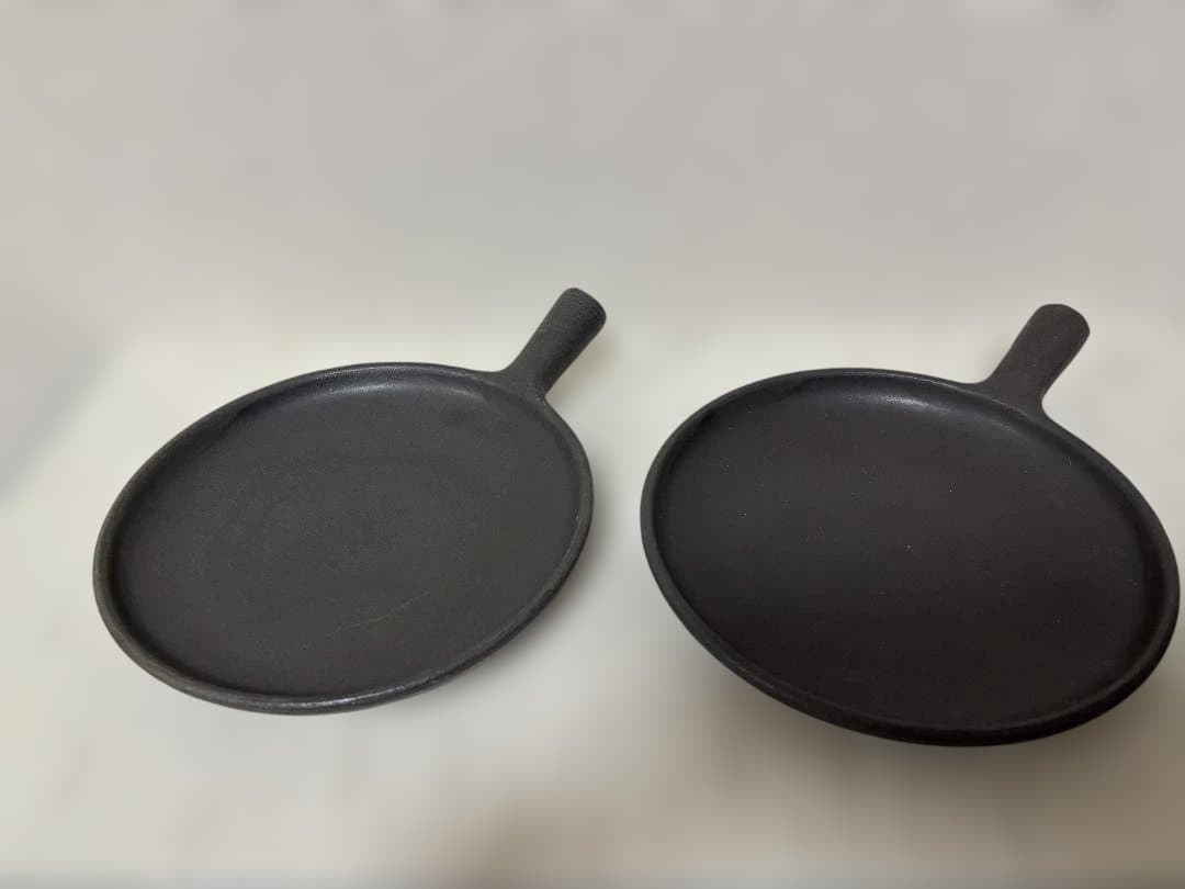 正島克哉　黒　平パン　2枚