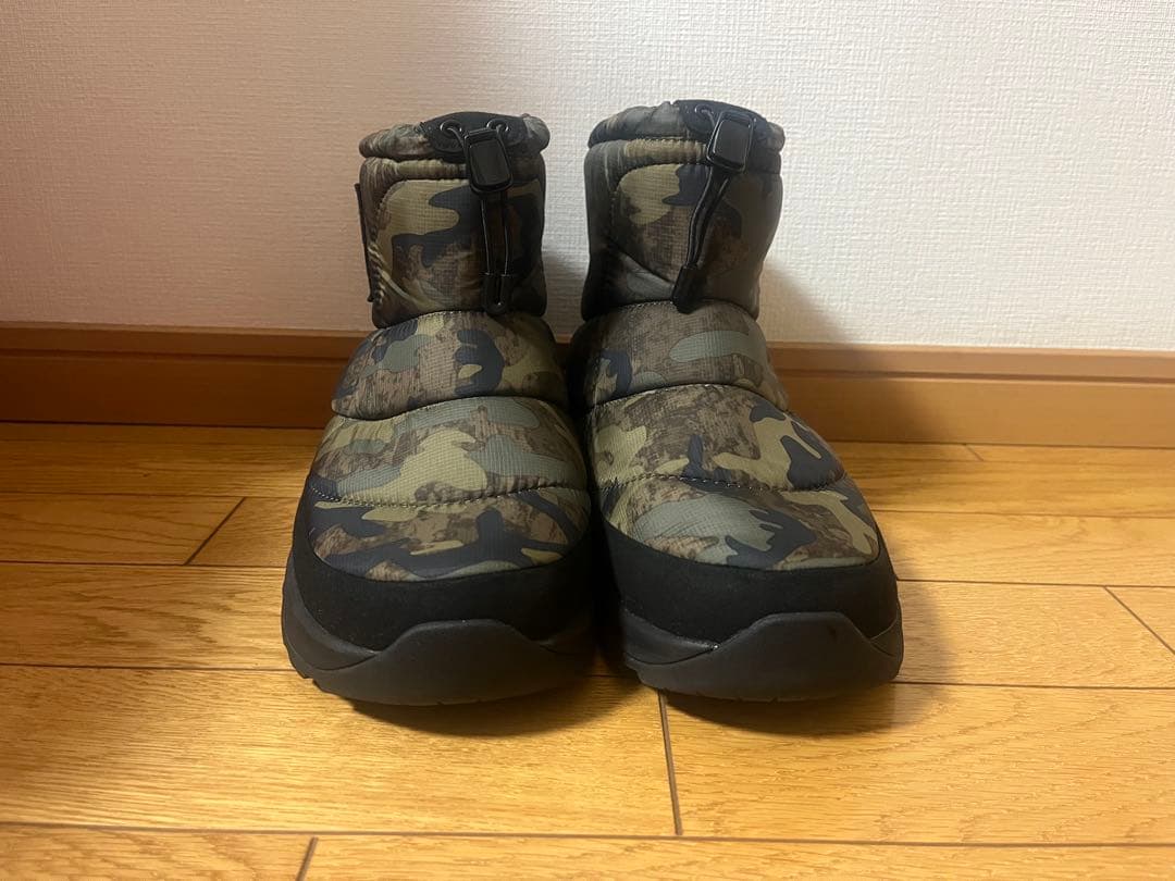 ノースフェイス　ヌプシブーティ　WP Logo Short SE NF52271