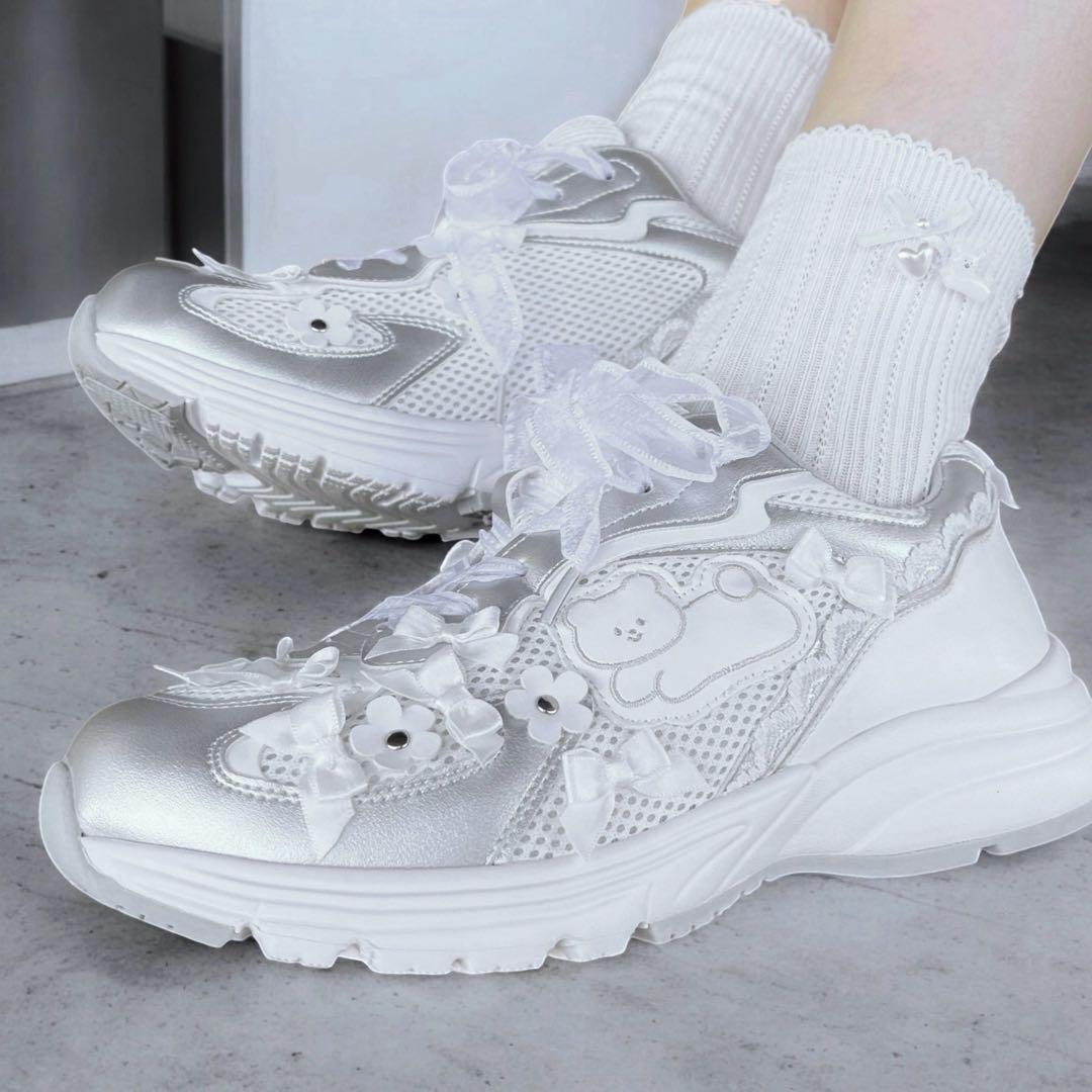 peichan. × merry jenny くまちゃんスニーカー