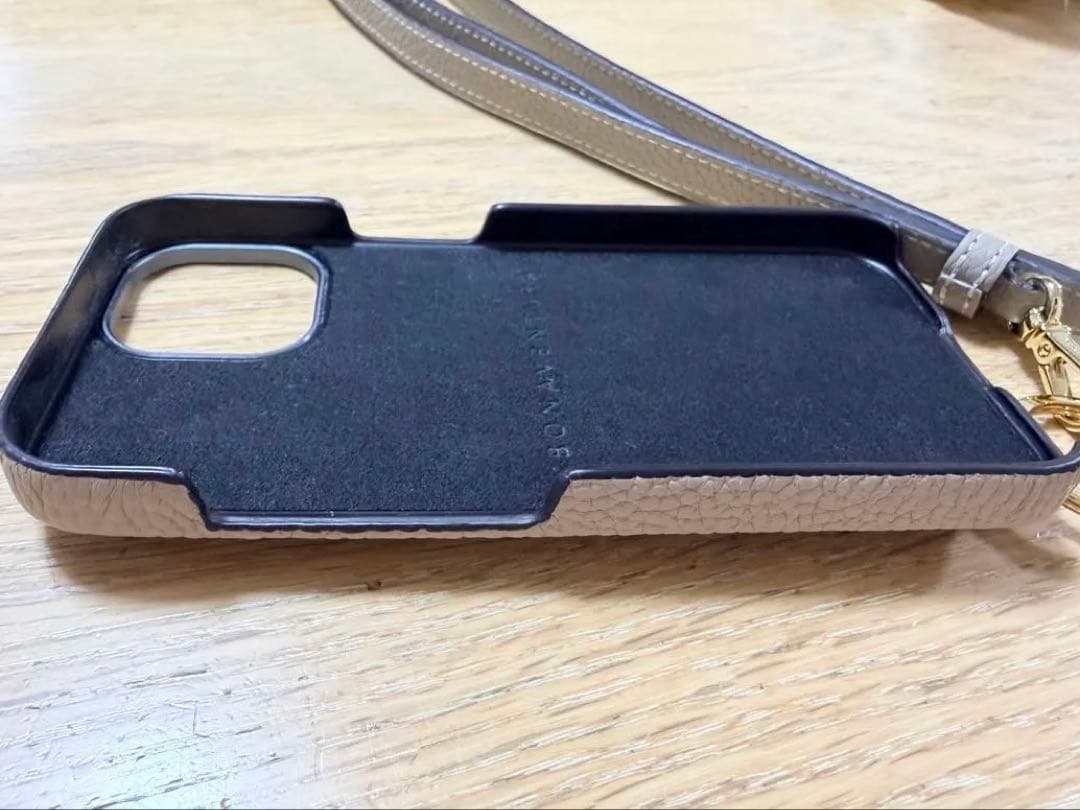 BONAVENTURA iPhone15ケース ショルダー付き