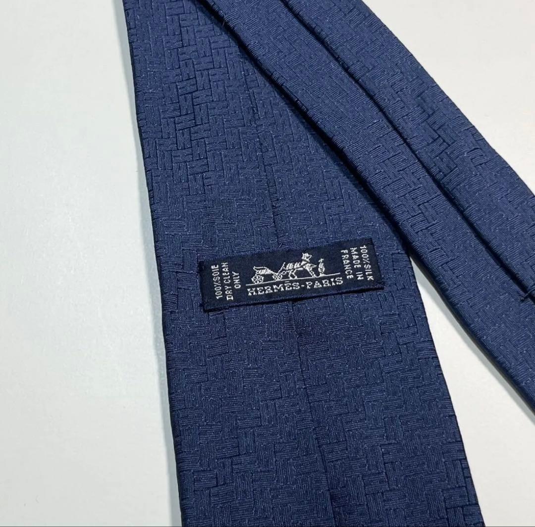 Hermès ネイビー シルク ネクタイ