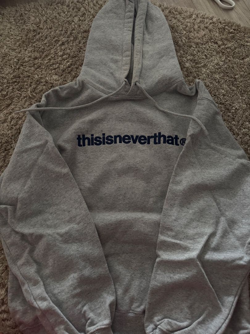 thisisneverthatパーカー