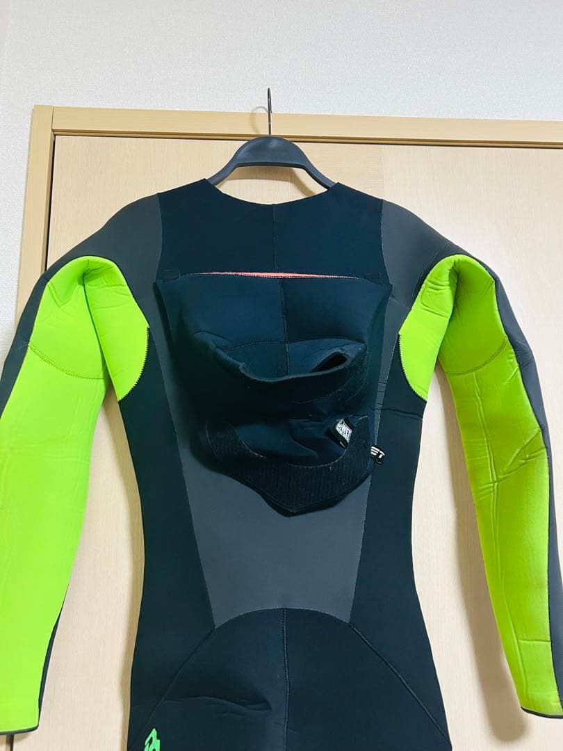 ビーウェット　BeWet 5mm フルスーツ ブラック　ウェットスーツ