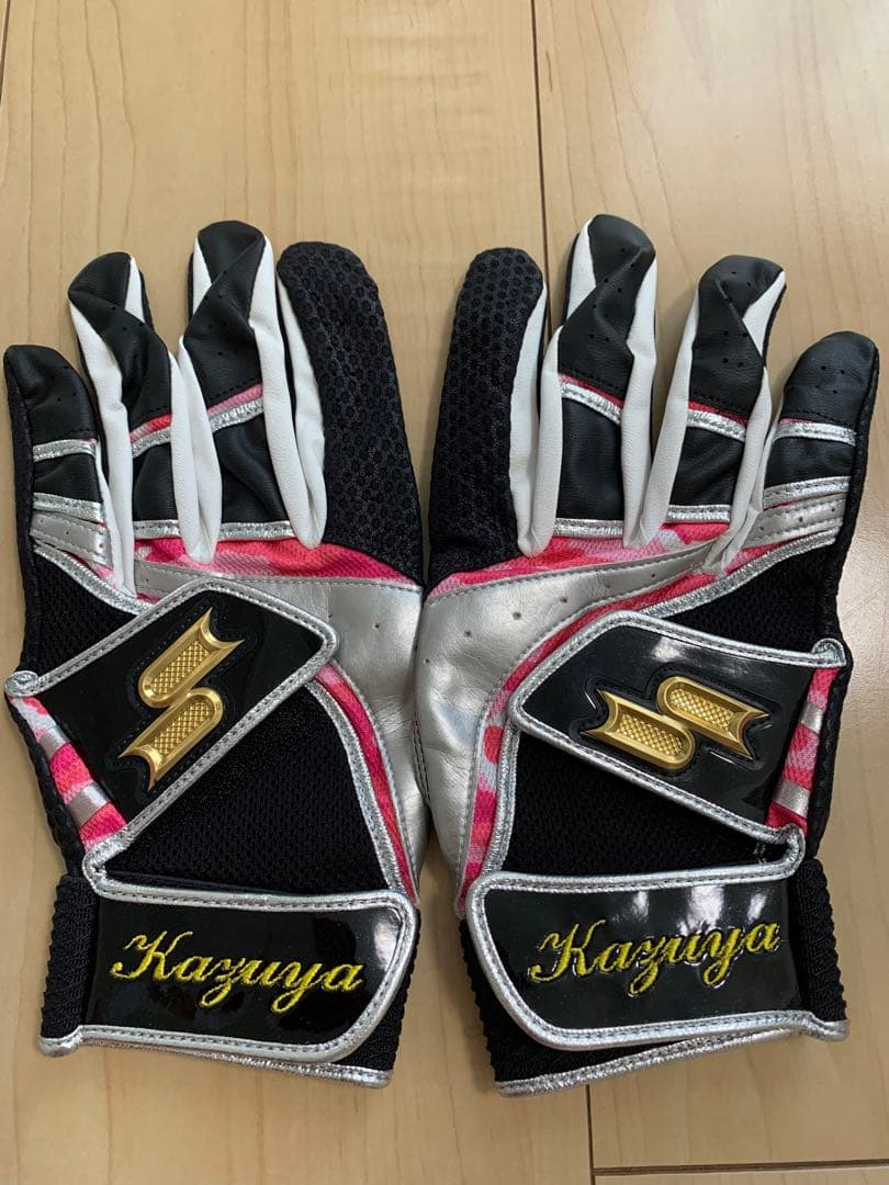 値下げ！NPB実使用バッティング手袋