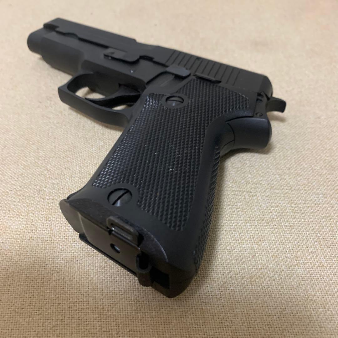 タナカ 9mm拳銃 SIG SAUER P220陸上自衛隊仕様 ガスガン