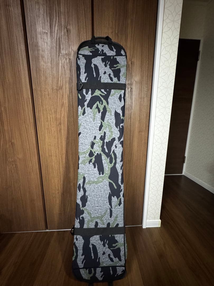 【新品未使用】Burton FEELGOOD 142cmスノーボード キャンバー