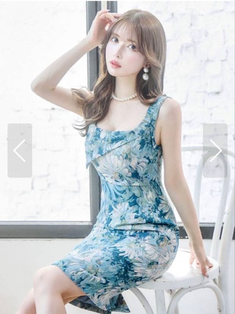 sugar フラワープリント タイトドレス　公式サイトブルー完売商品