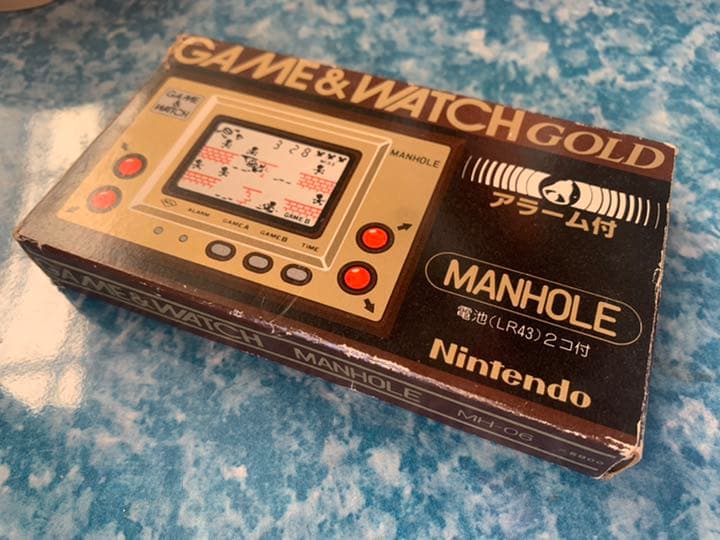 携帯ゲームウォッチ GAME &WATCH 任天堂 稼働品マンホール  ゴールド