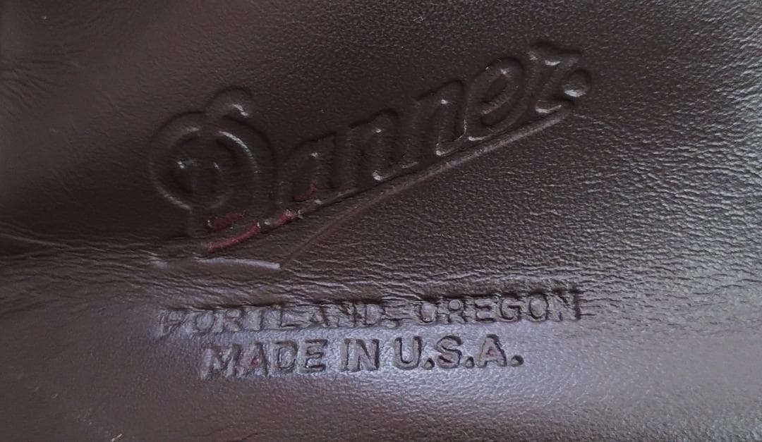 USED　ダナー　マウンテンライト2　US 8.5 EE　ダークブラウン