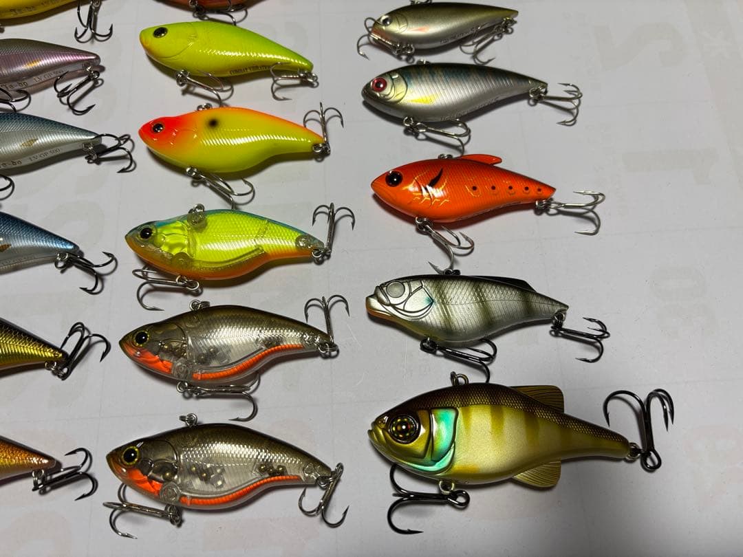 バイブレーションルアー37個セット