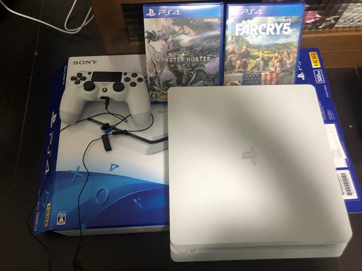 プレイステーション4CUH_2100とモンハン、 Far Cry5