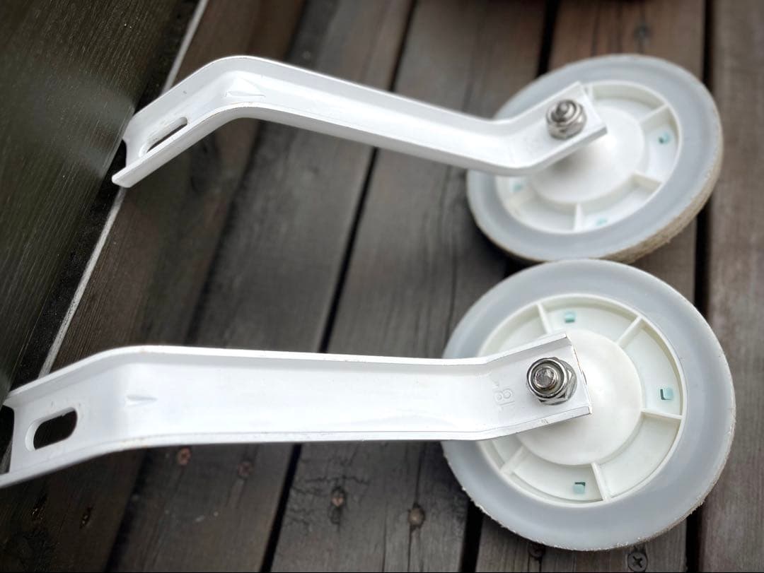 18インチ幼児用自転車 ピンク ディズニープリンセス　 ヘルメット付きセット