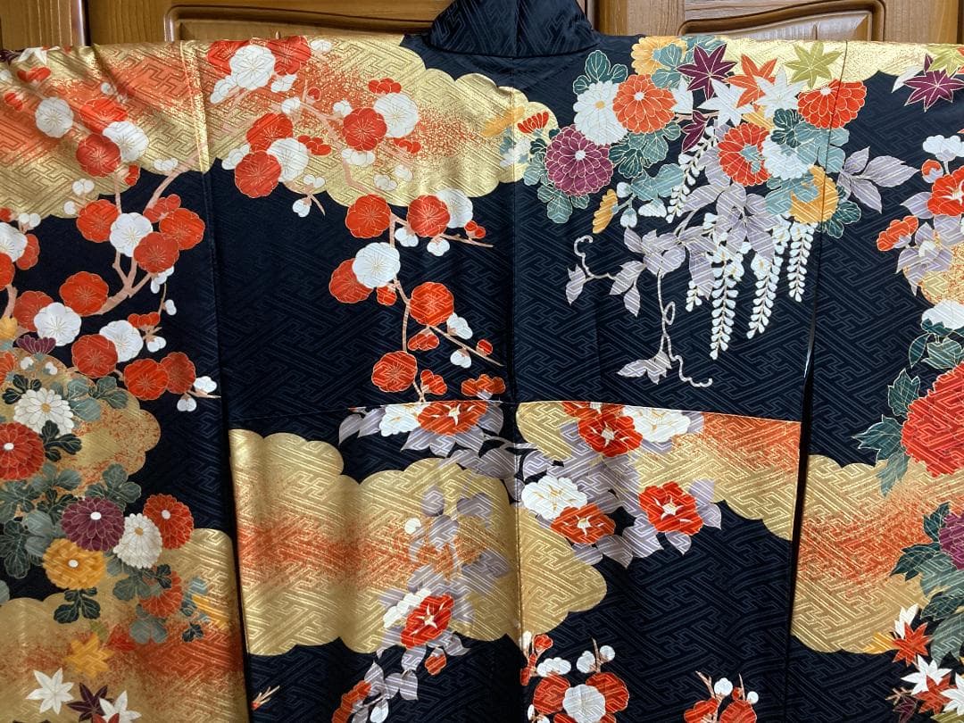 振袖　帯　正絹【匿名配送・宅急便送料無料】30～40年前の　着物　出品№22